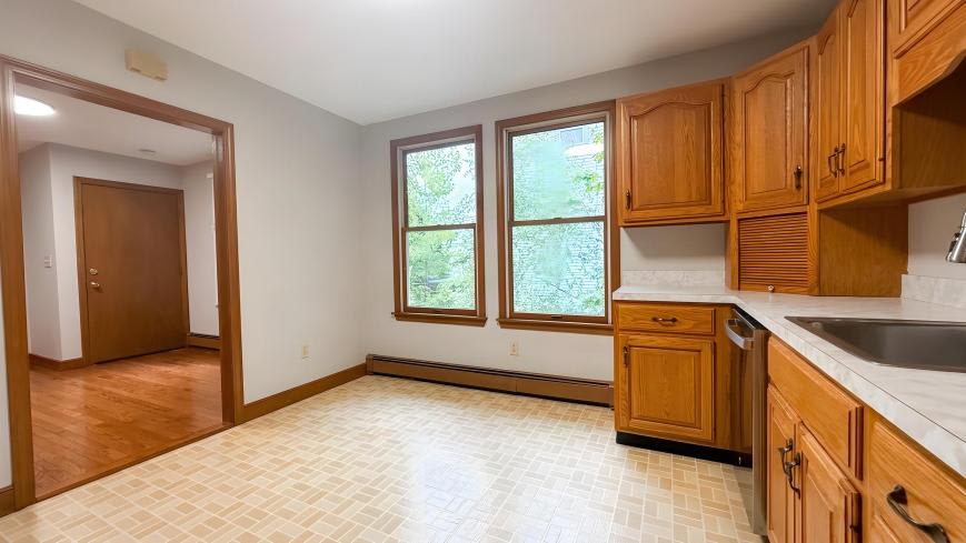 45 Columbus Ave. – photo 2