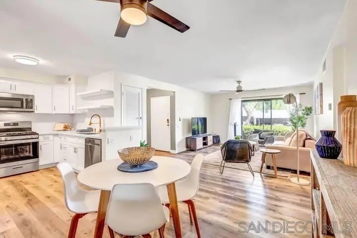 12261 Carmel Vista Rd – photo 2