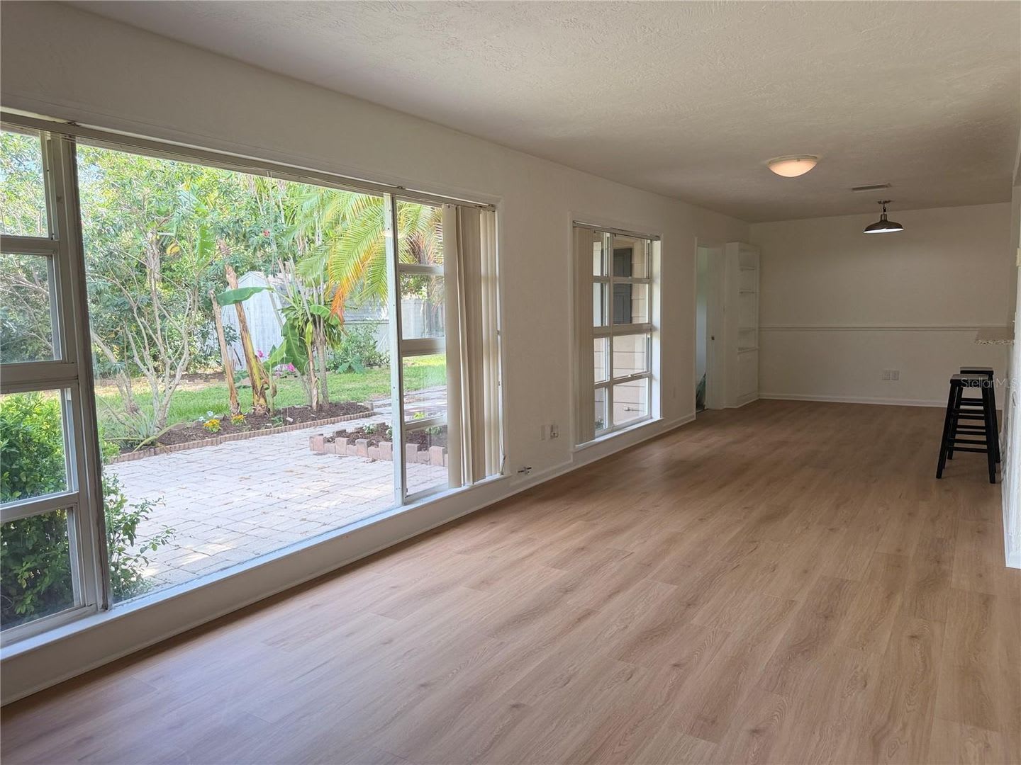 3 Bedroom 2 Bath Single Family Home W Garage Bonus Room – photo 4