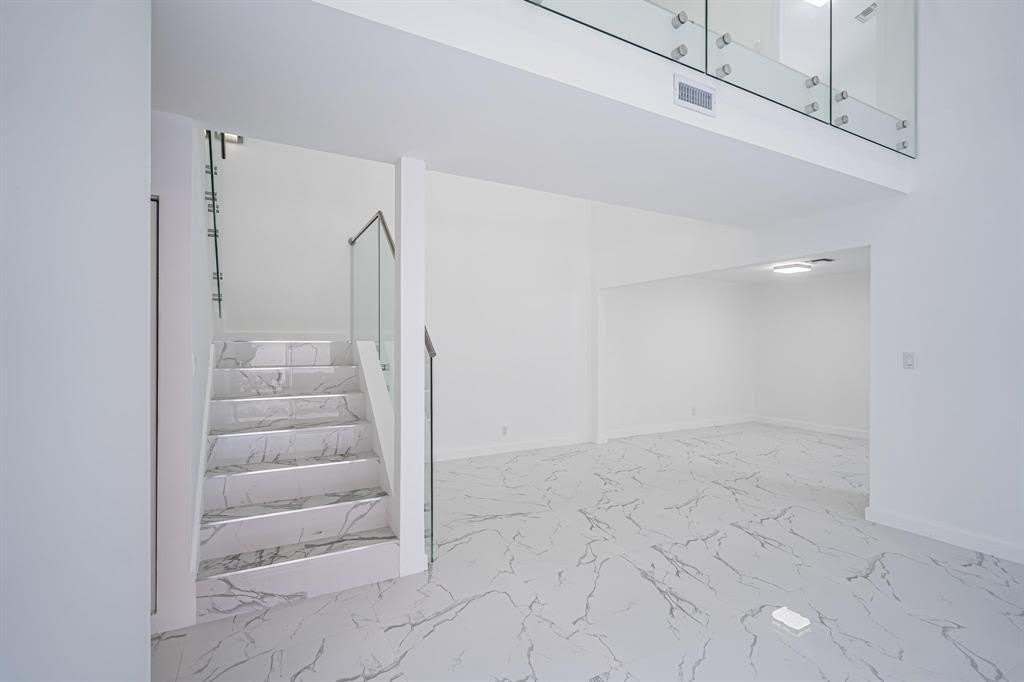 5536 Eton Court – photo 5