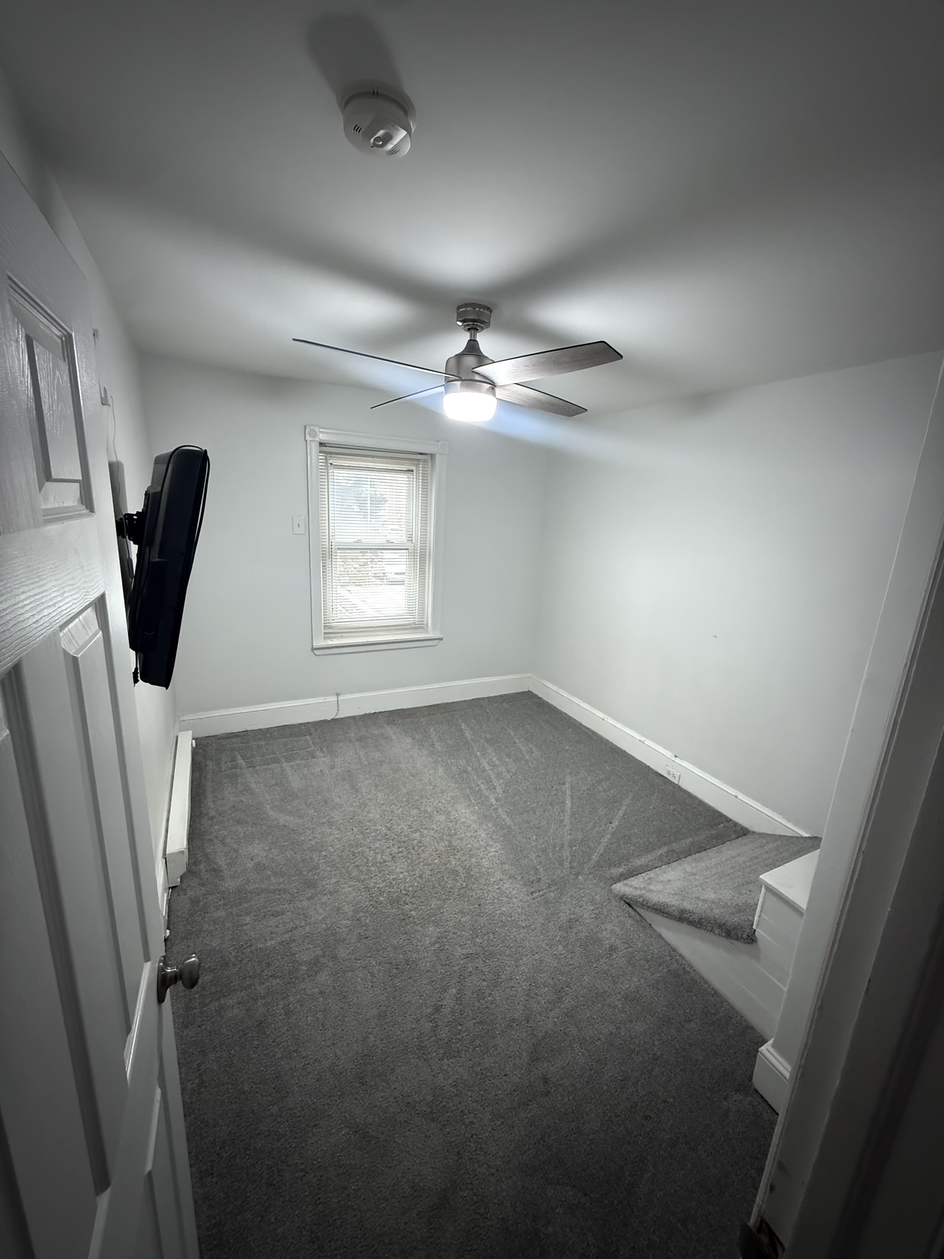 5734 Walker St – photo 2