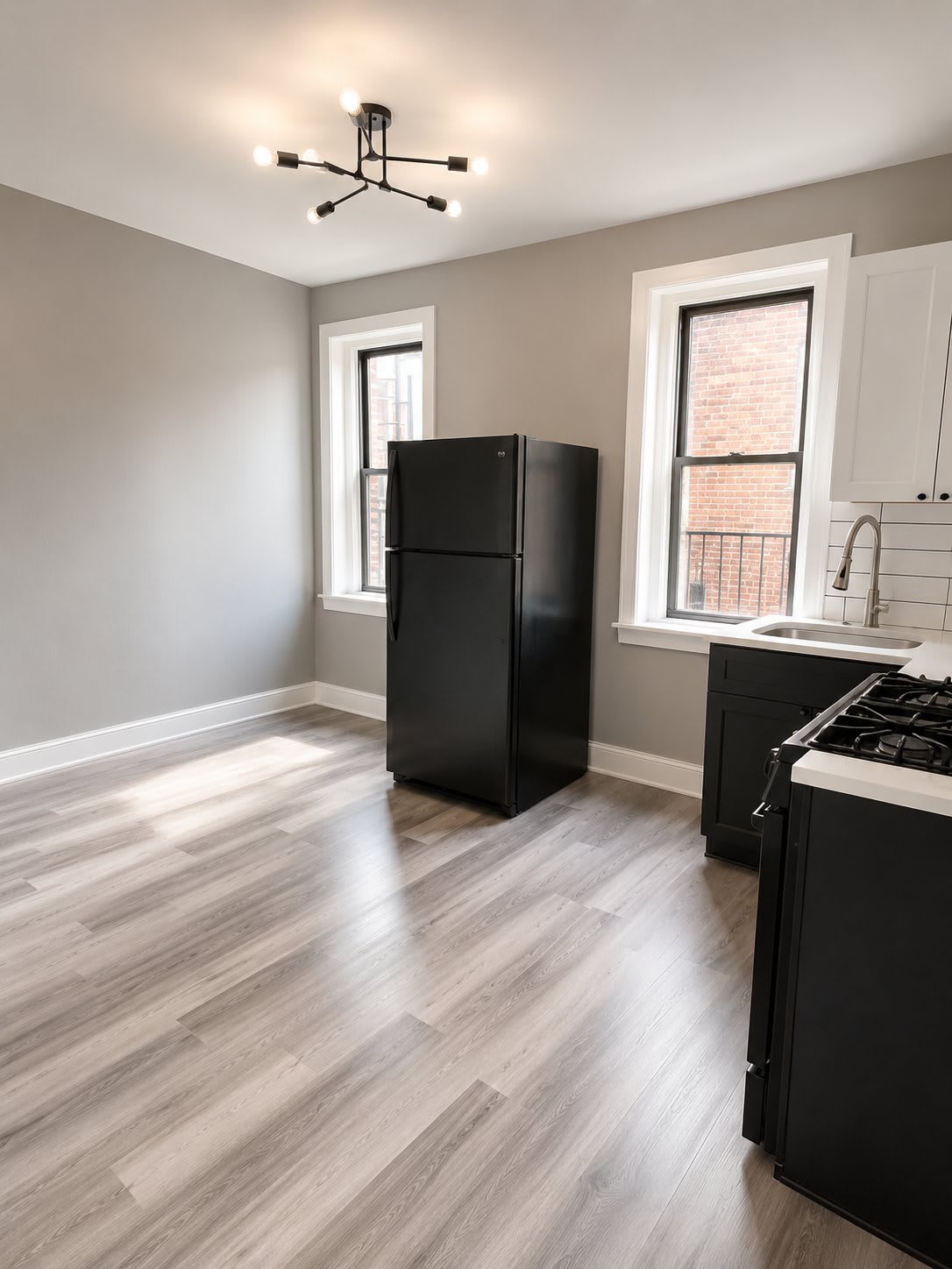 168 Bloomfield Avenue – photo 2