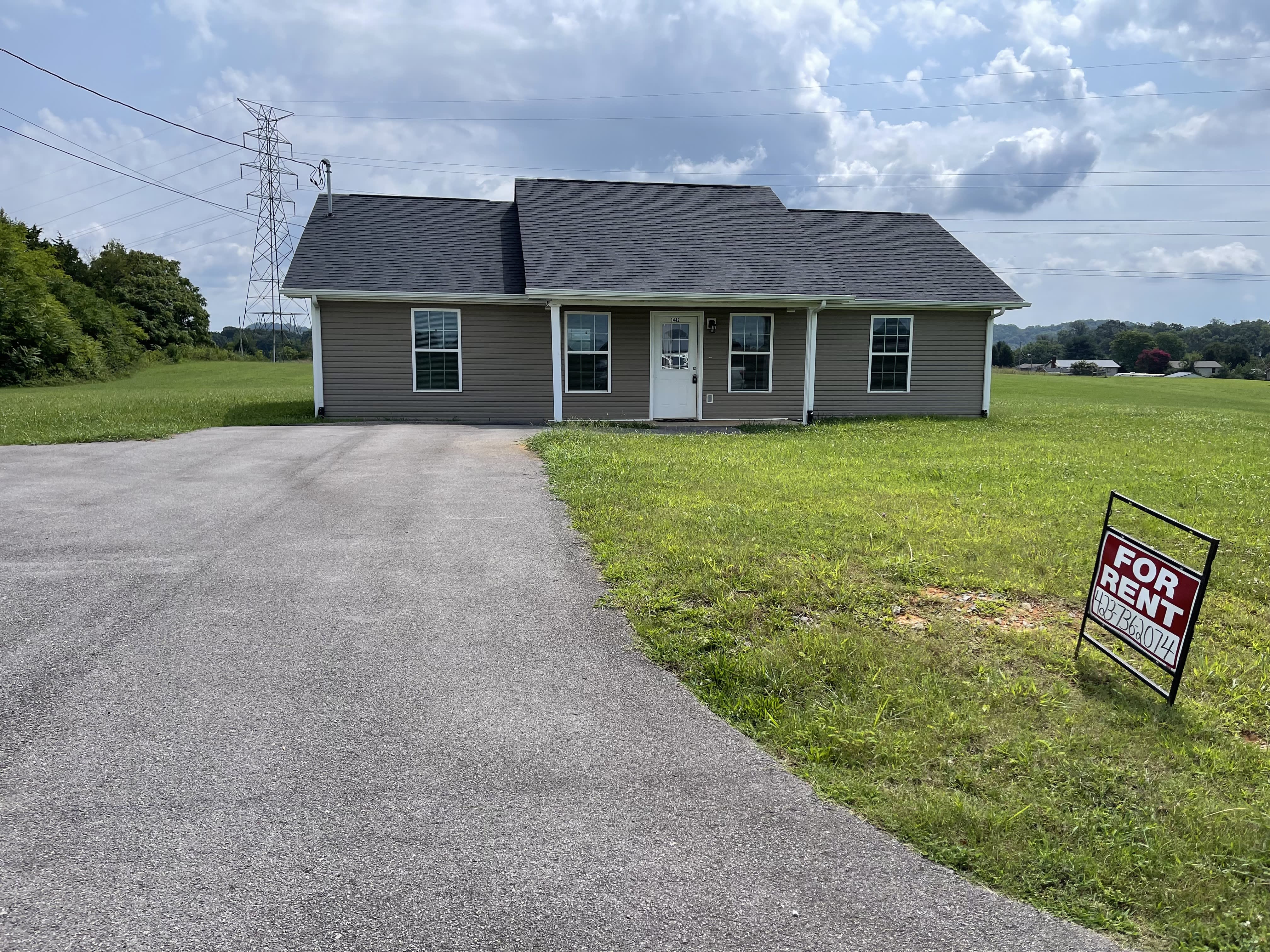 1442 Quarles Rd – photo 2