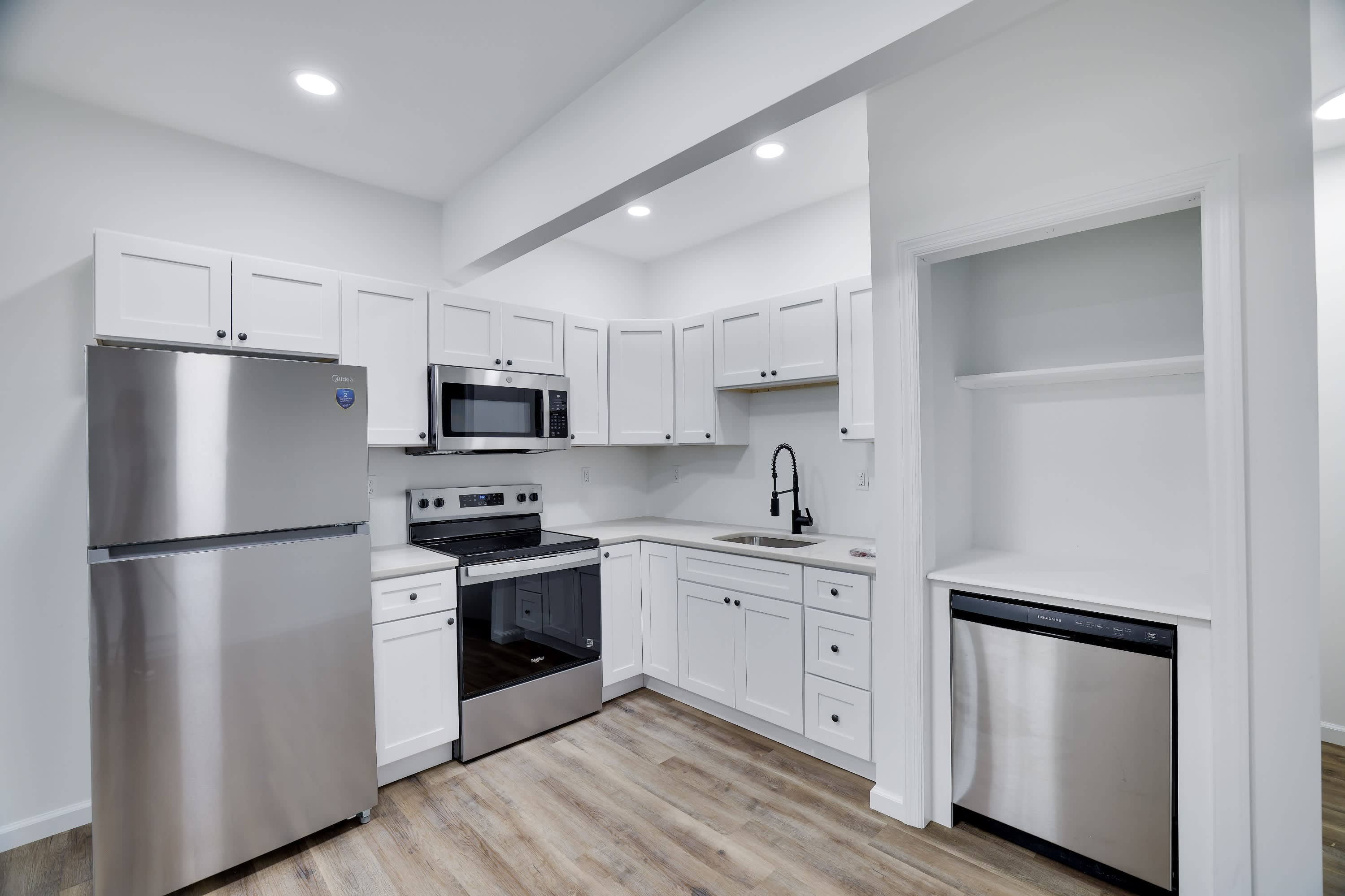 123 Evergreen Lane – photo 3