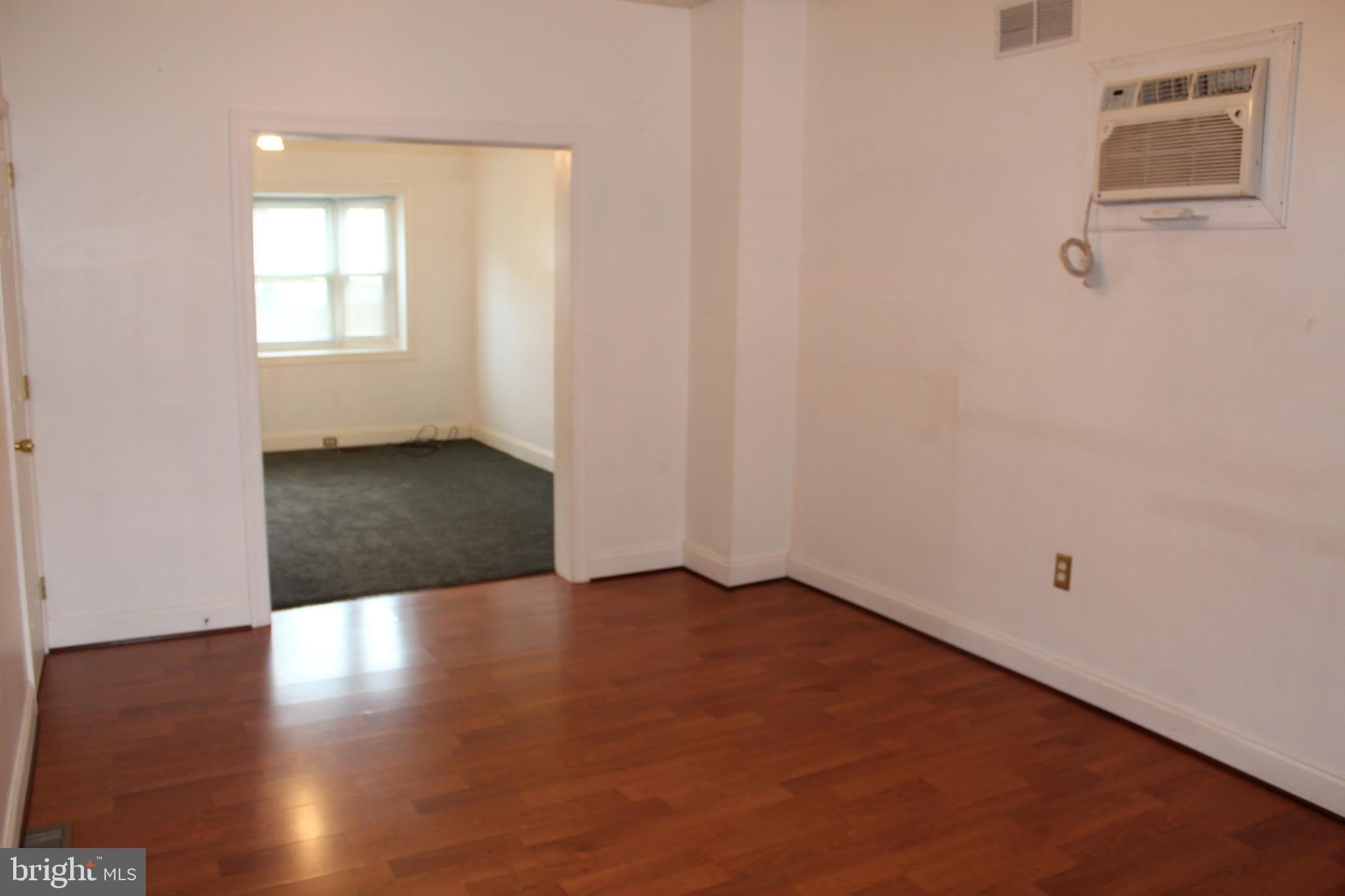 618 E PHILADELPHIA Avenue – photo 4