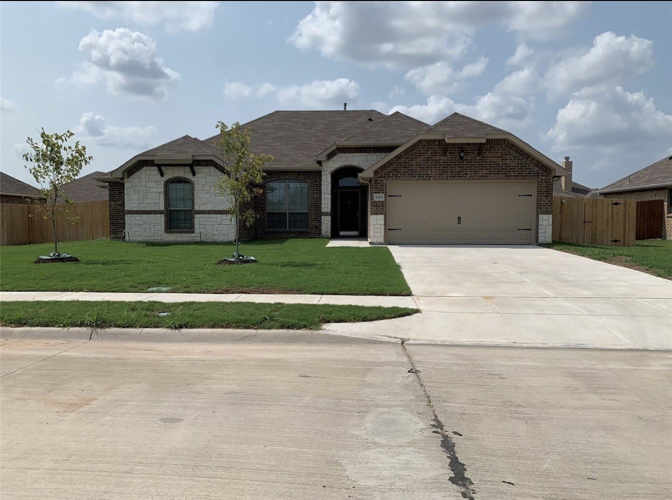 1925 Green Terrace Drive – photo 1