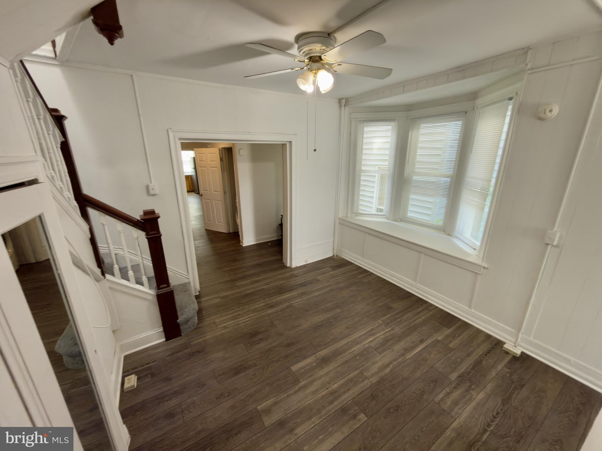 513 E 41ST Street E – photo 4
