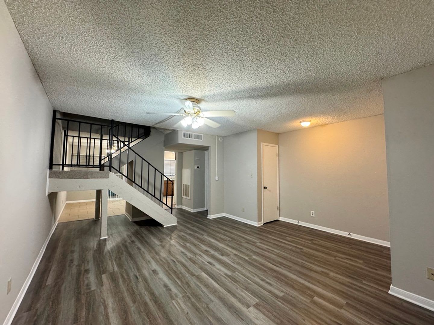 Great Condo for lease in North Austin! – photo 5
