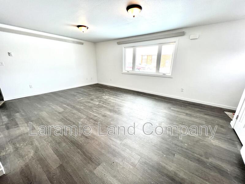 416 Hancock Street – photo 4