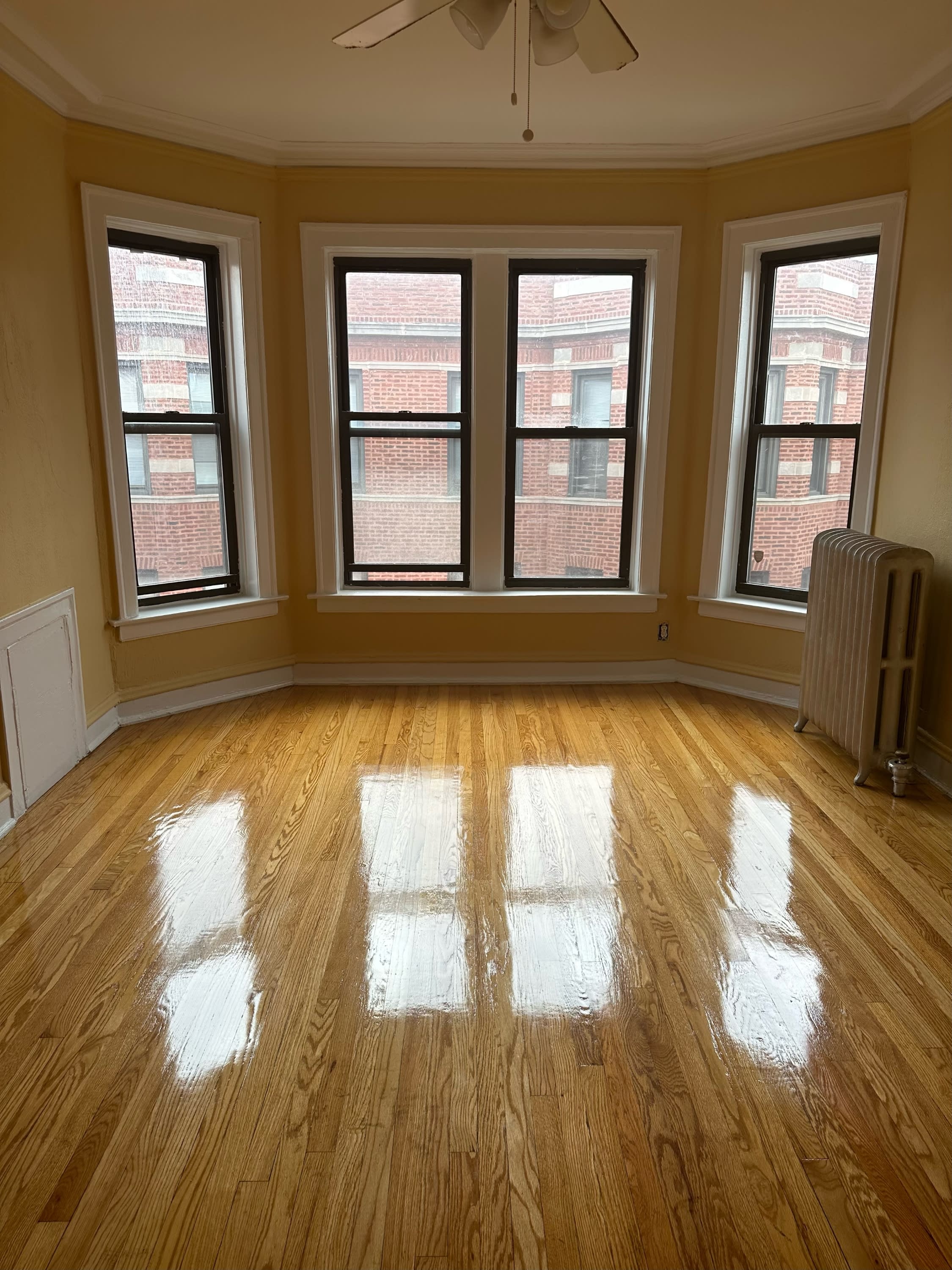 2327 E. 70th Street, Unit 3 – photo 4