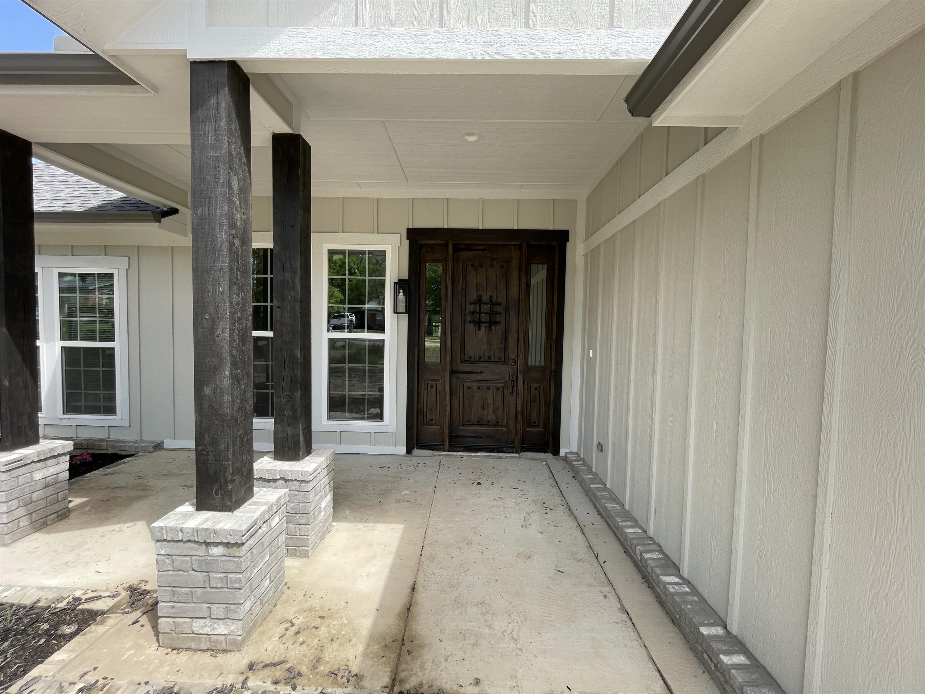 115 East 8th Street – photo 2