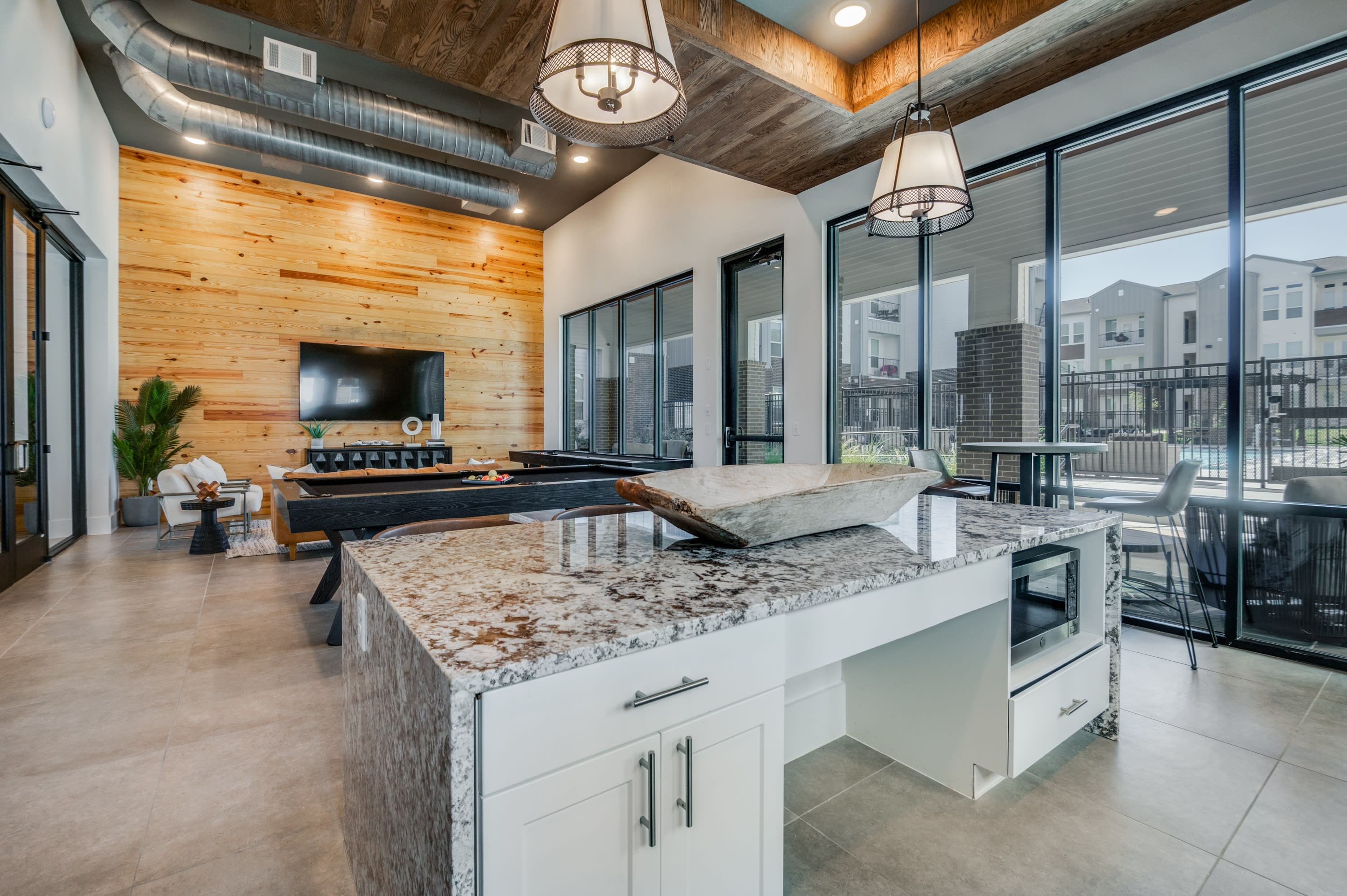 2201 Creekview – photo 5