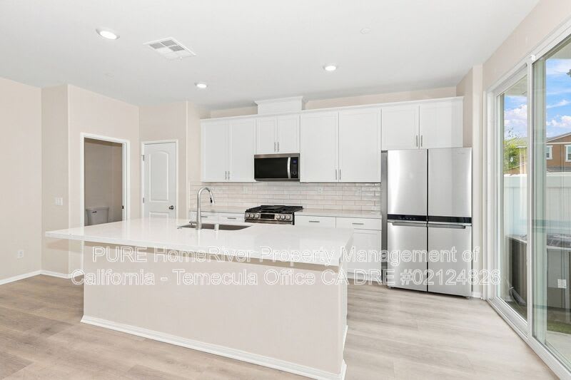 40702 Birchfield Drive – photo 2