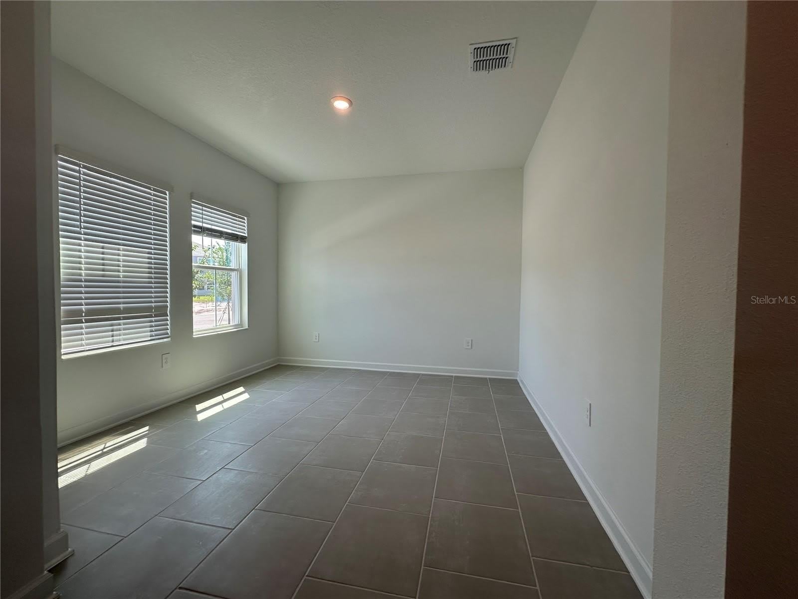 3052 PARK VALE Road – photo 2