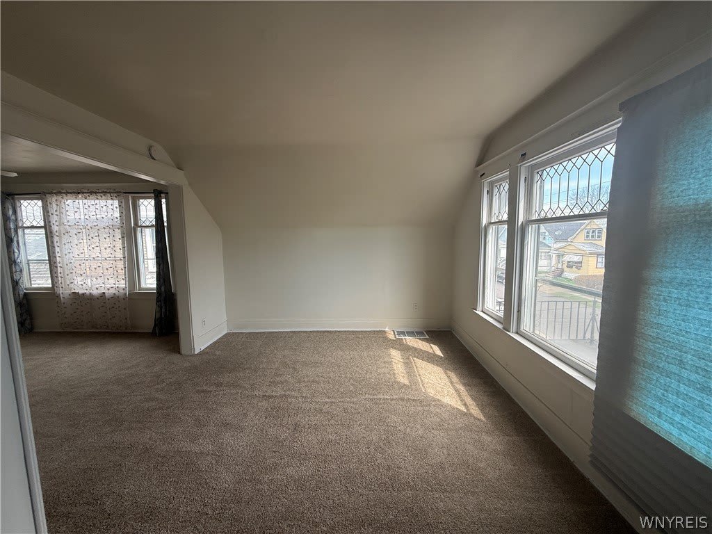 216 Newburgh Avenue – photo 5