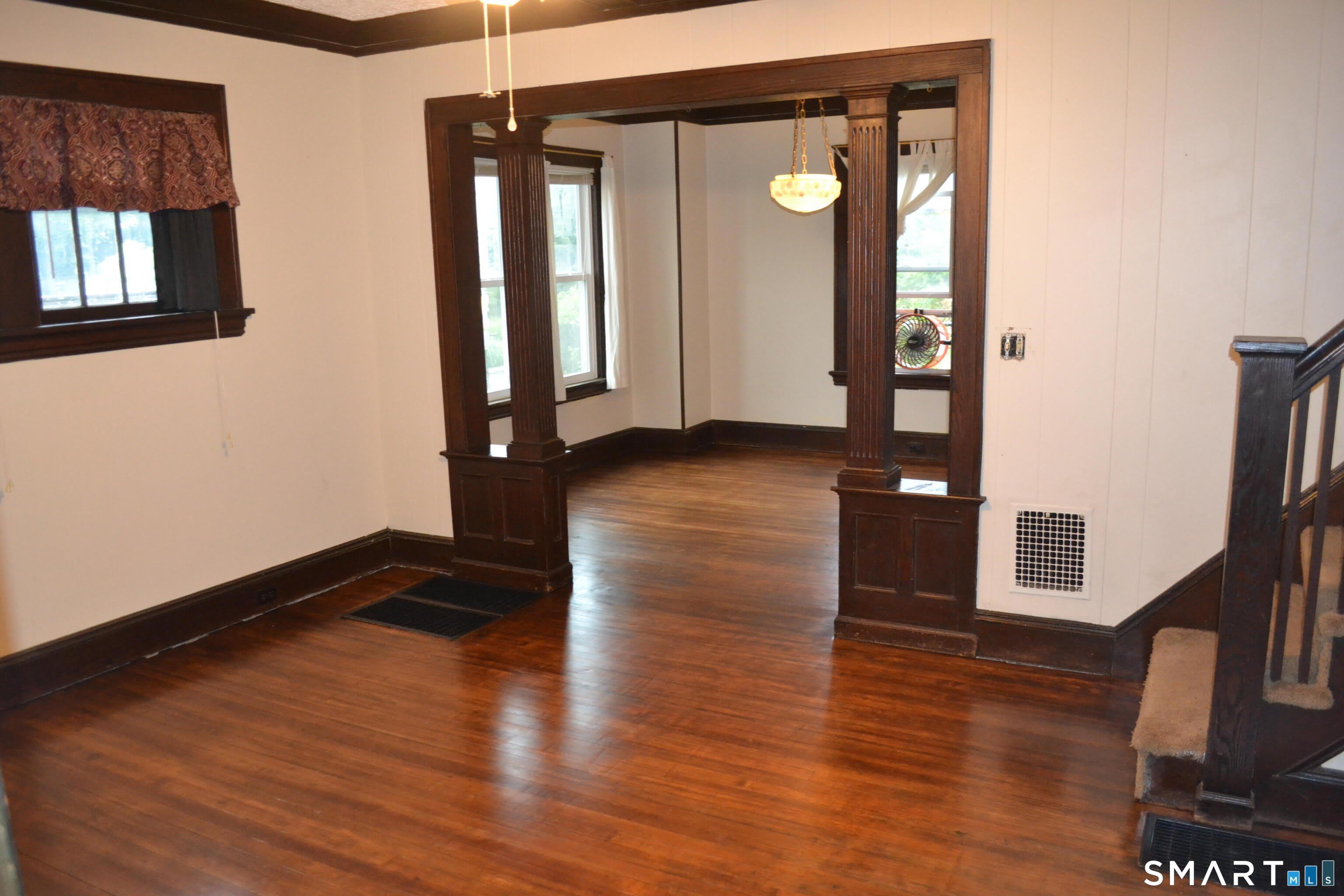 64 Moody Avenue – photo 4