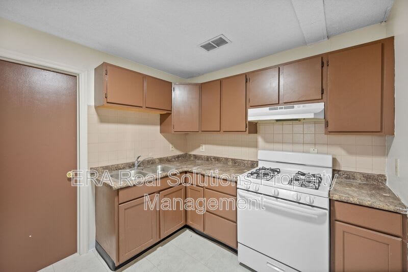 7875 Reading Road – photo 2