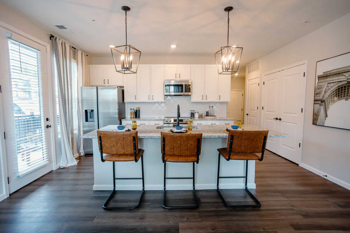 Dalton Residences – photo 1