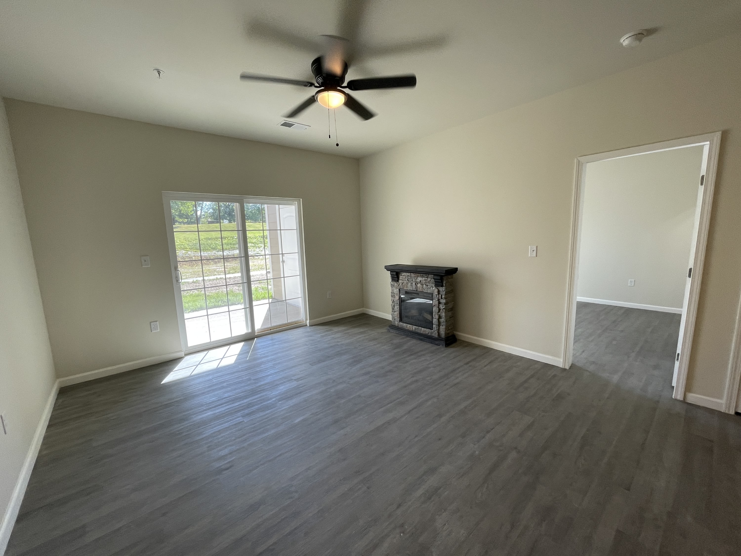 214 Harmony Meadows Ct – photo 4