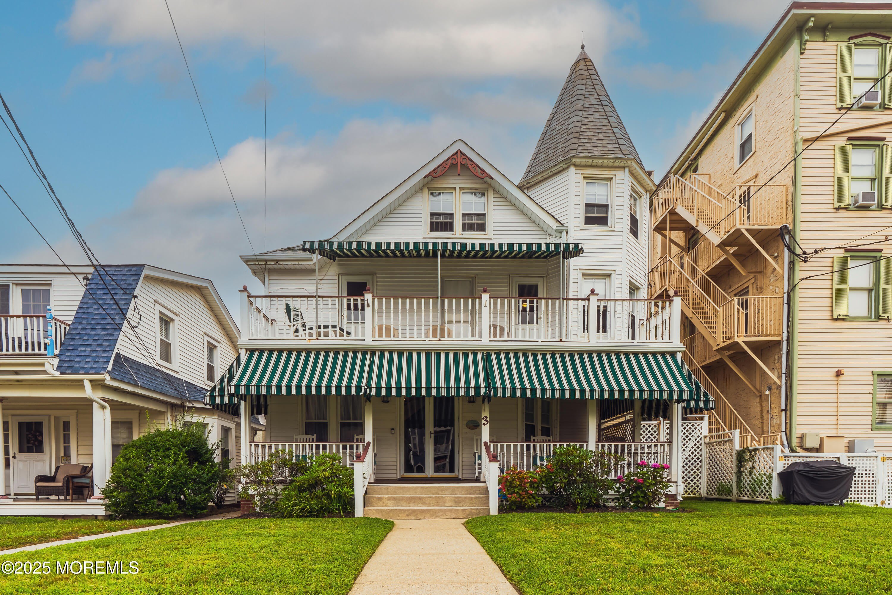 3 Bath Avenue – photo 1