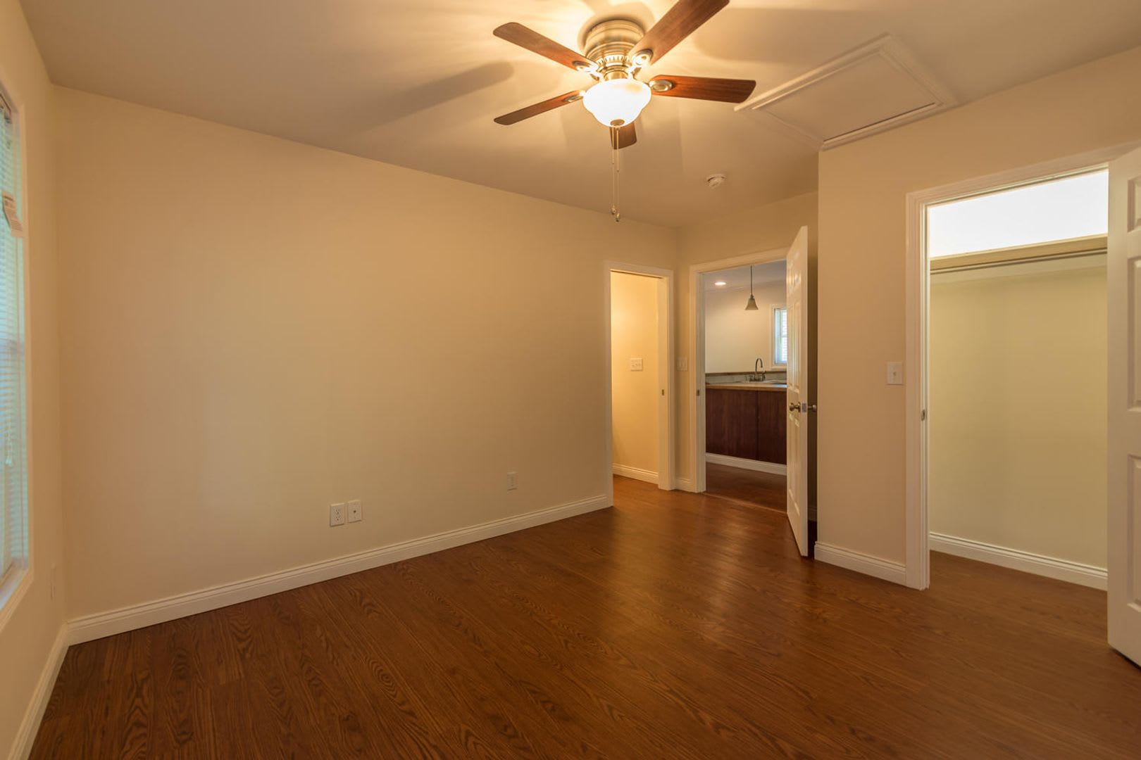 209 N. Madison – photo 5