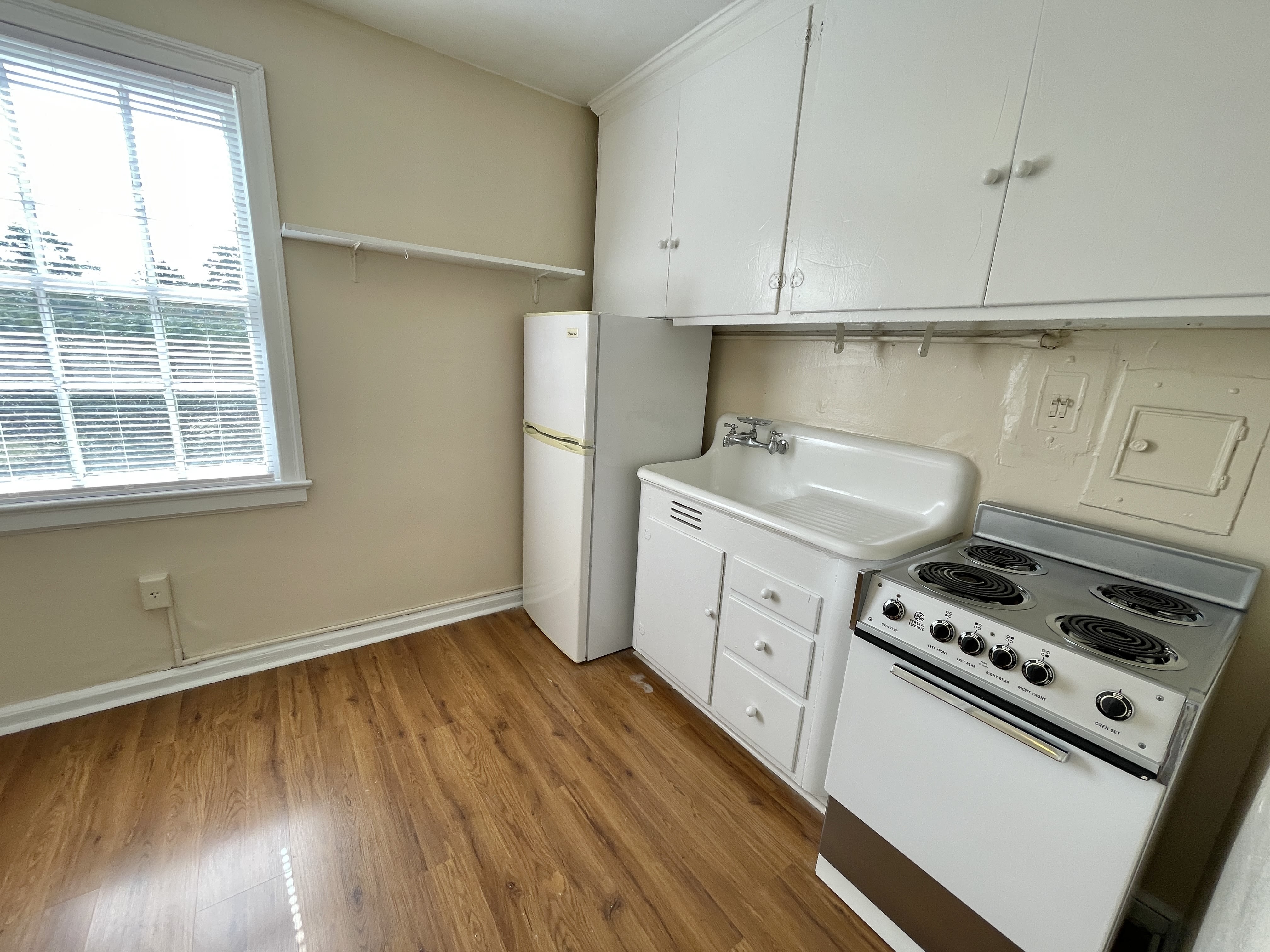 2848 Fairway Dr – photo 4