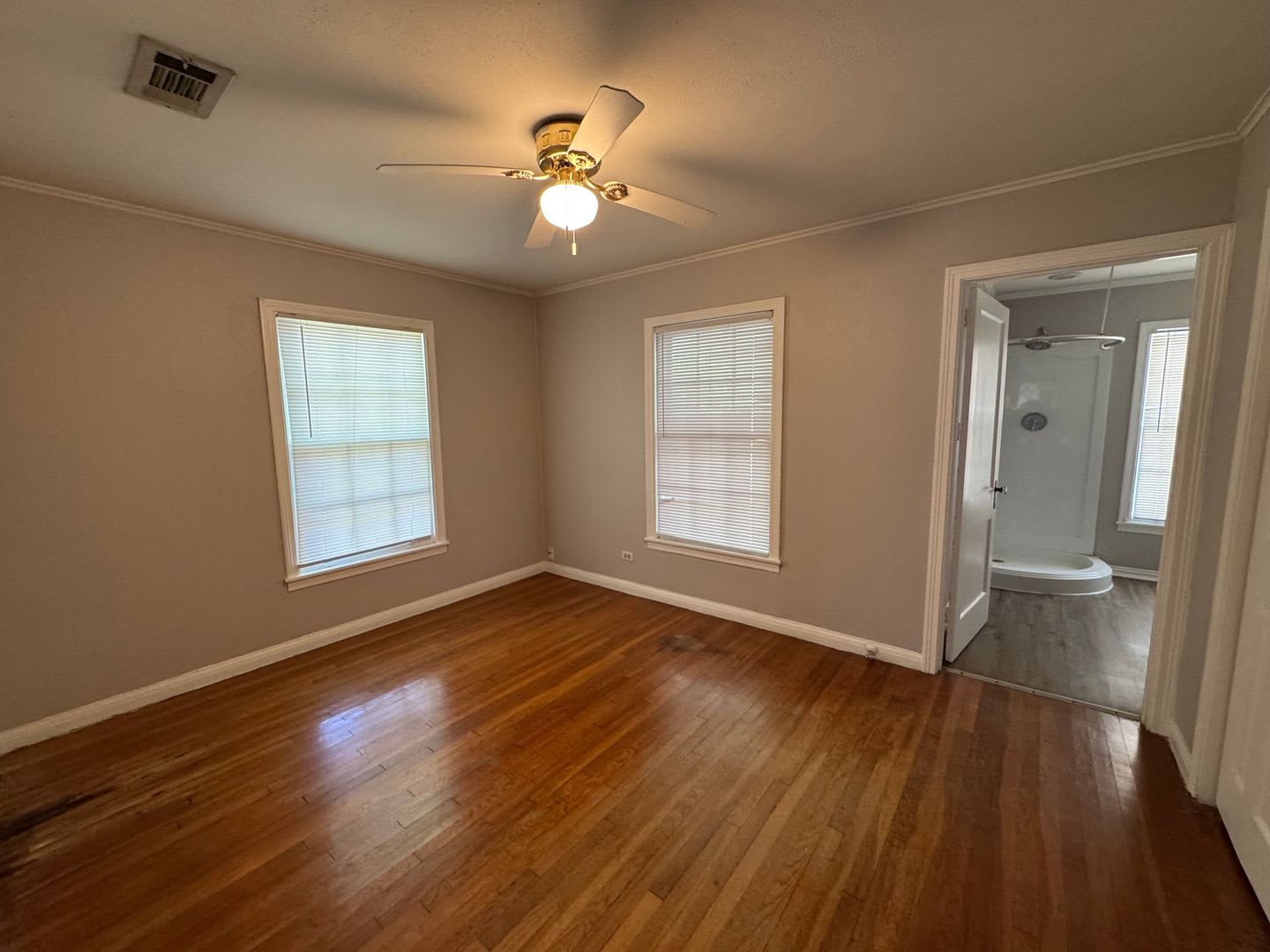 3515 E Brookview – photo 4