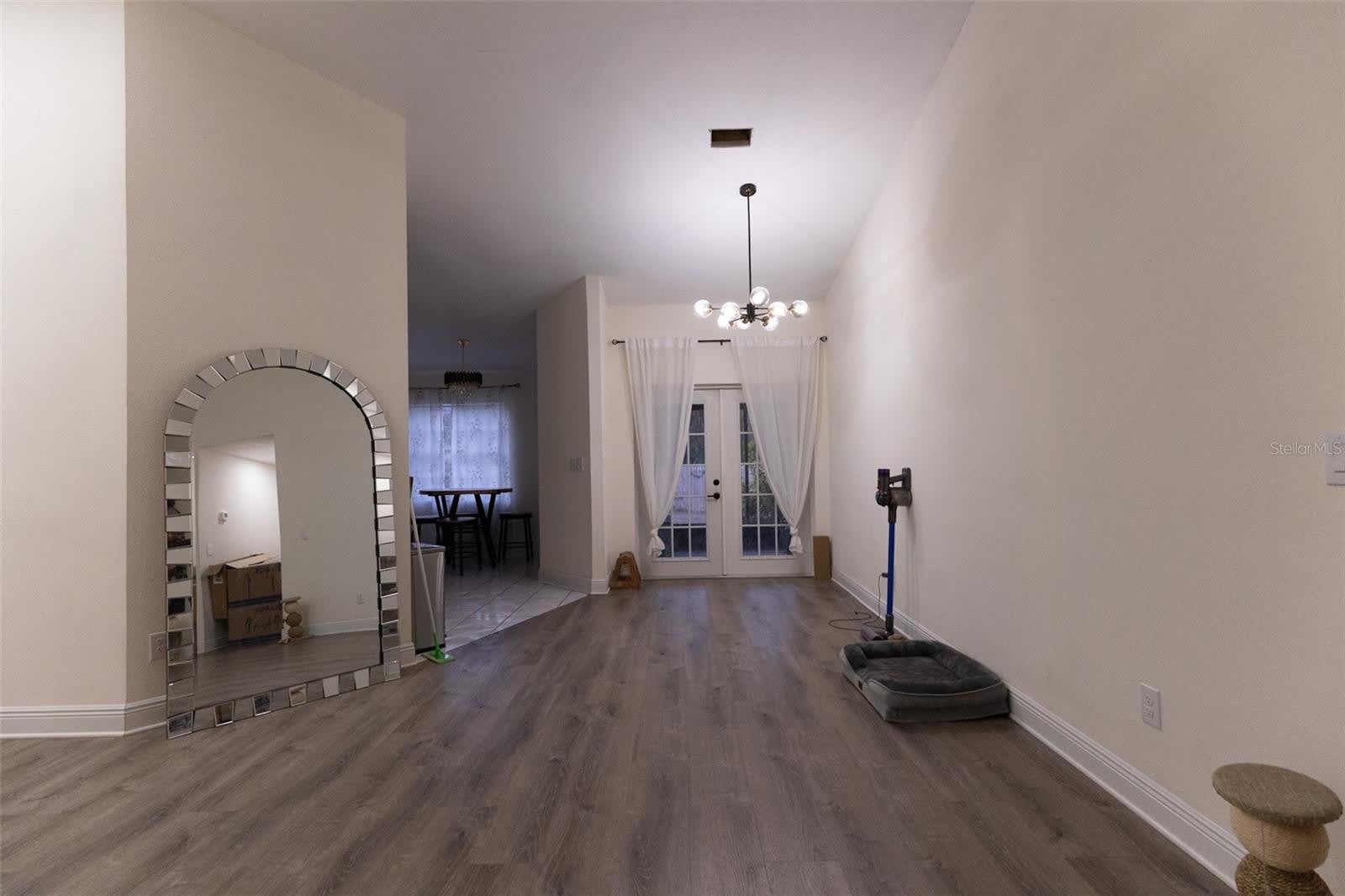 4610 N COUNTRY HILLS Court – photo 2