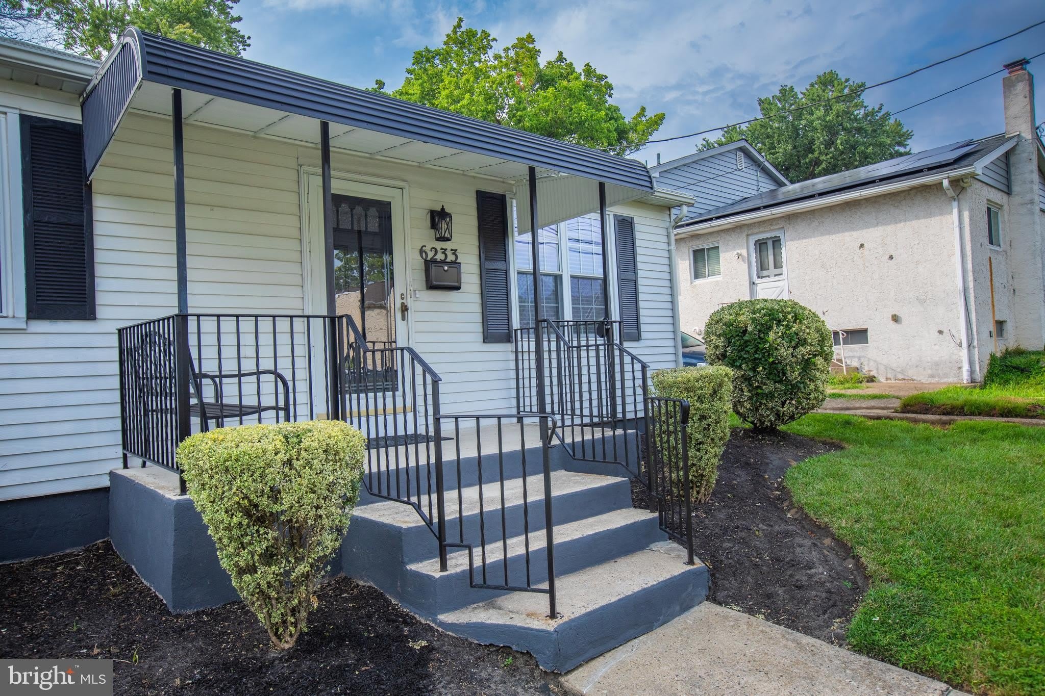 6233 MAGNOLIA Avenue – photo 5