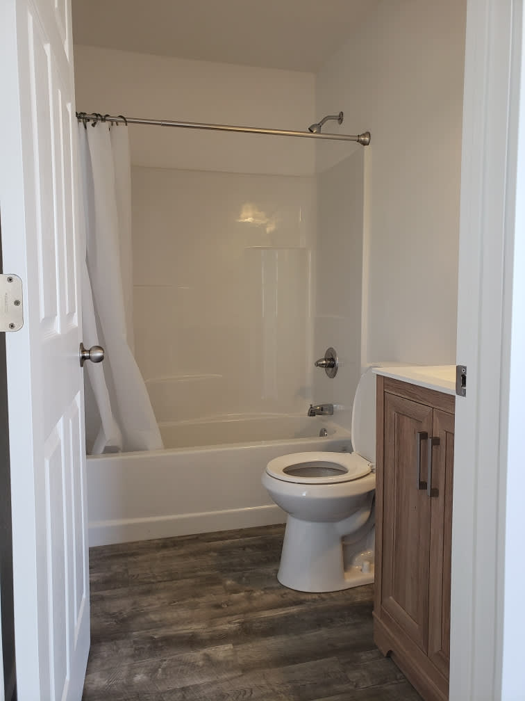 204 Ember Dr – photo 3