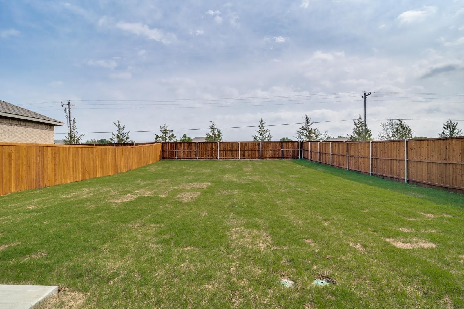 1876 Lockhart Drive – photo 3