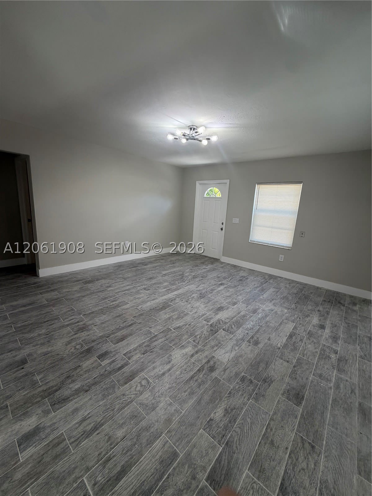 1140 NE 1st Ave – photo 5