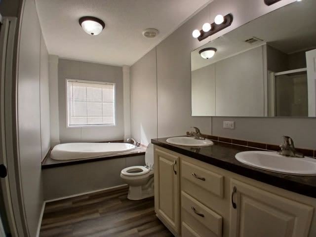 1849 Annapolis Ave – photo 4