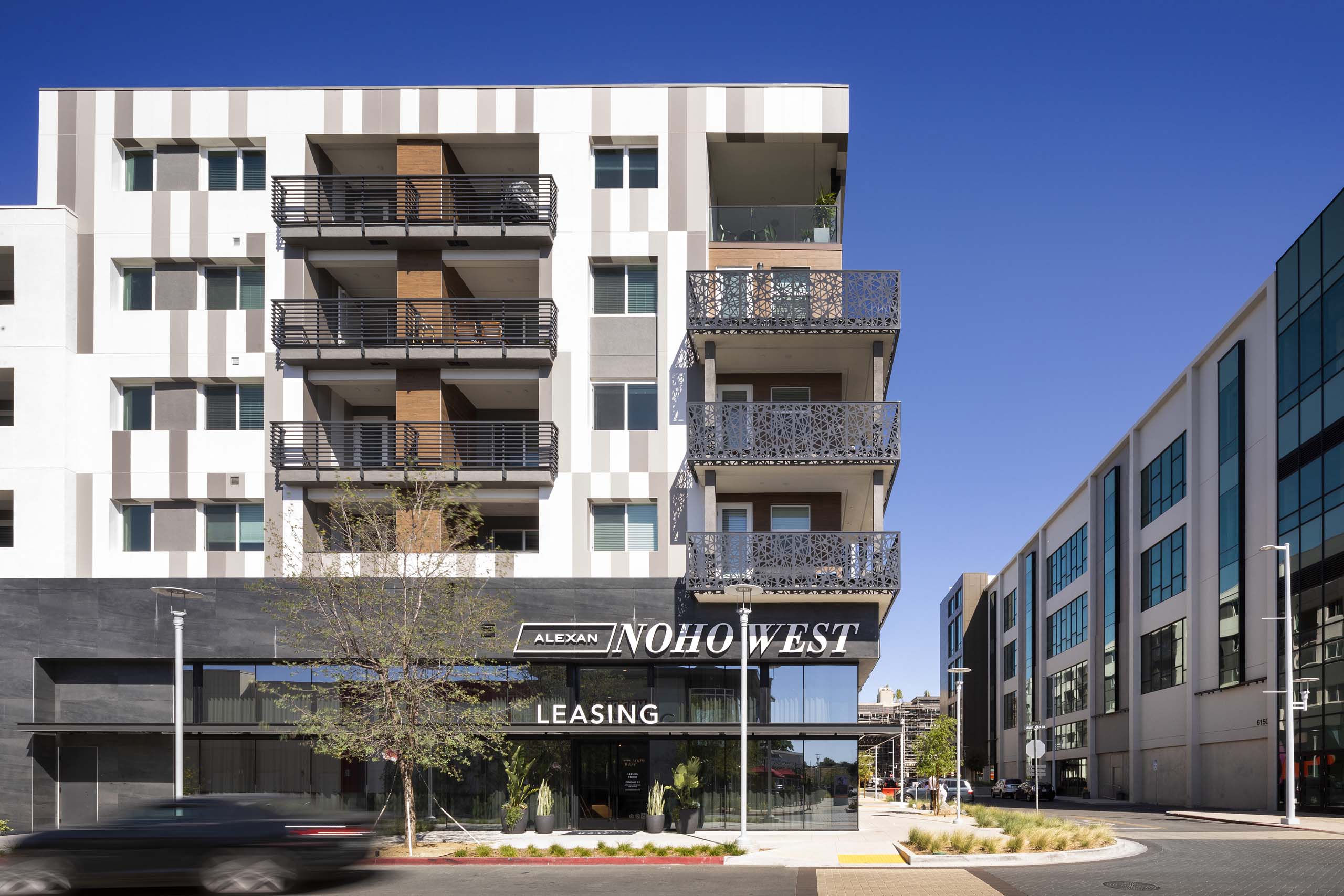 Alexan NoHo West – photo 4