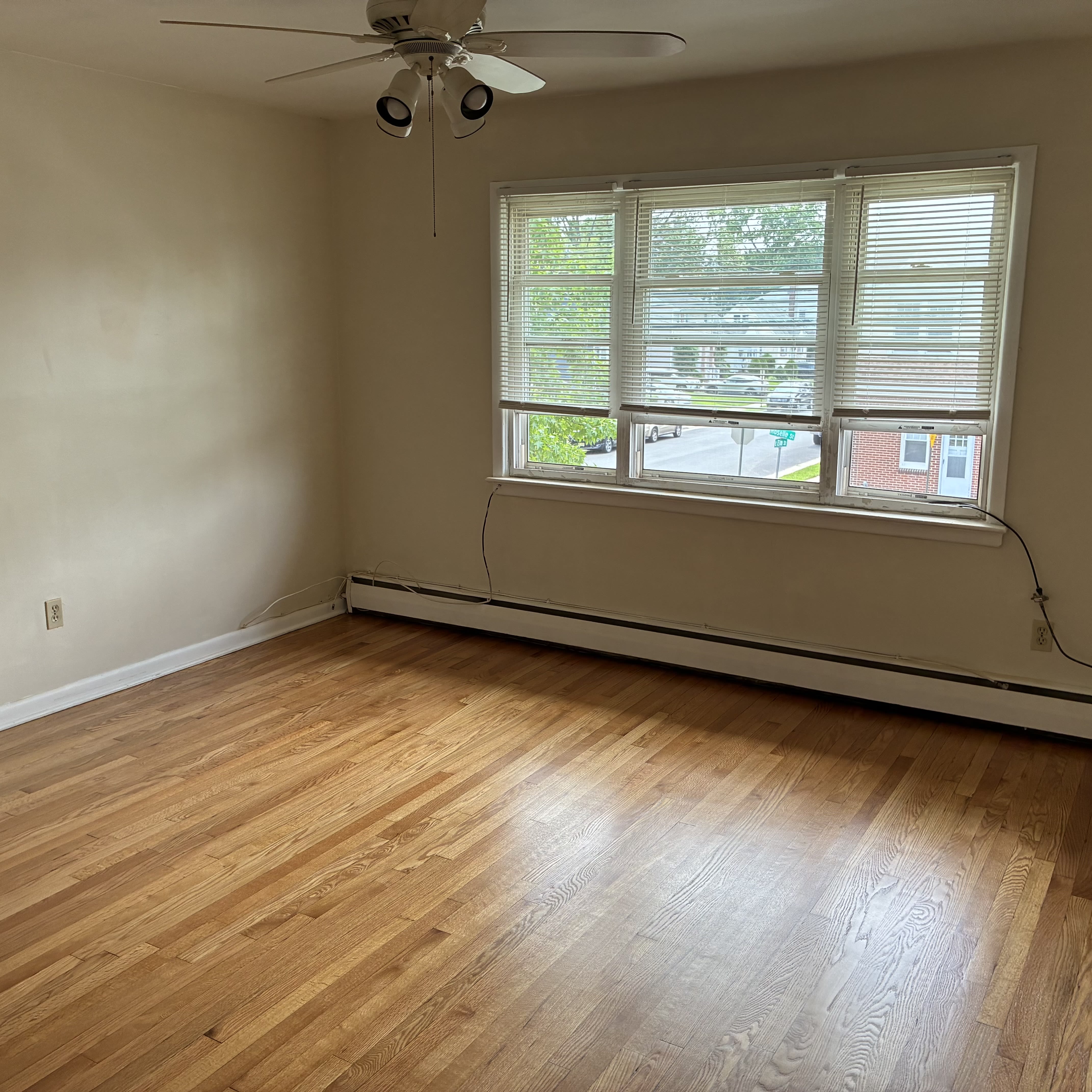 700 Roselle Street – photo 3
