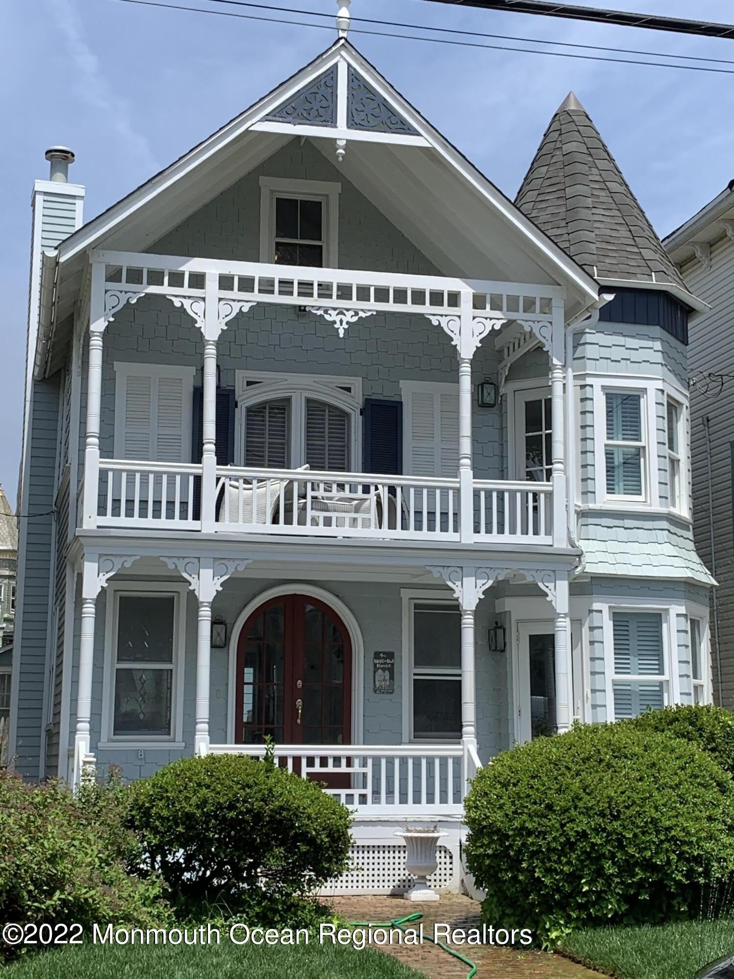 13 Heck Avenue – photo 1