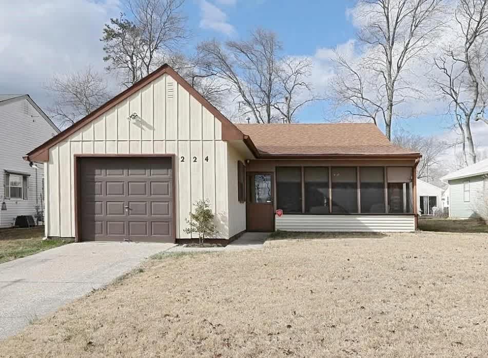 224 Lexington Drive – photo 1