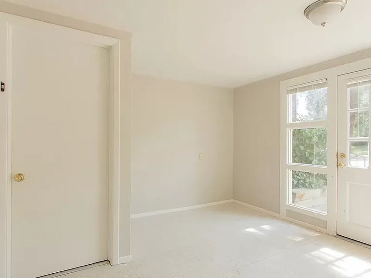 5 Bedroom Home in East Boulder – photo 2