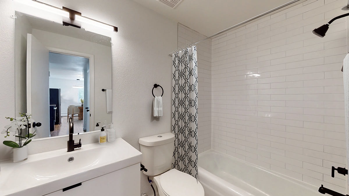 N32 Apartments – photo 4