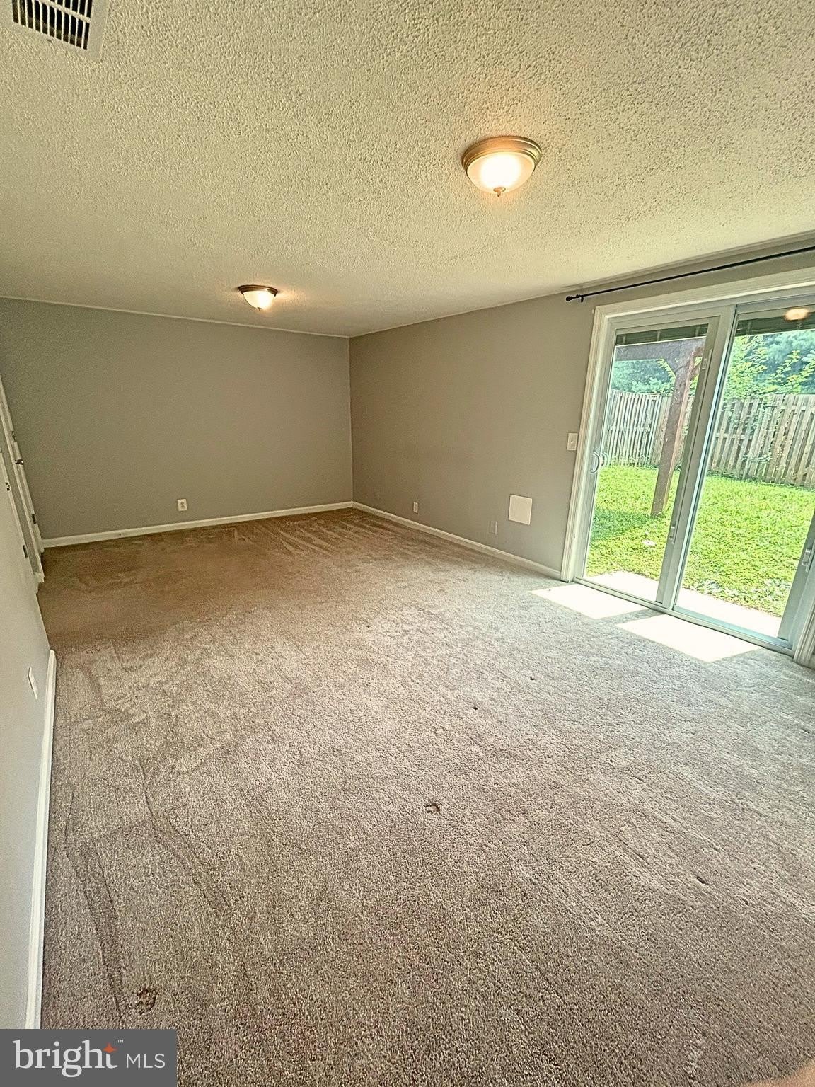 715 ACORN Court – photo 2