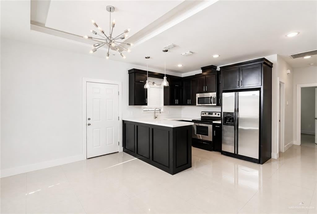 1219 White Oak Drive – photo 2