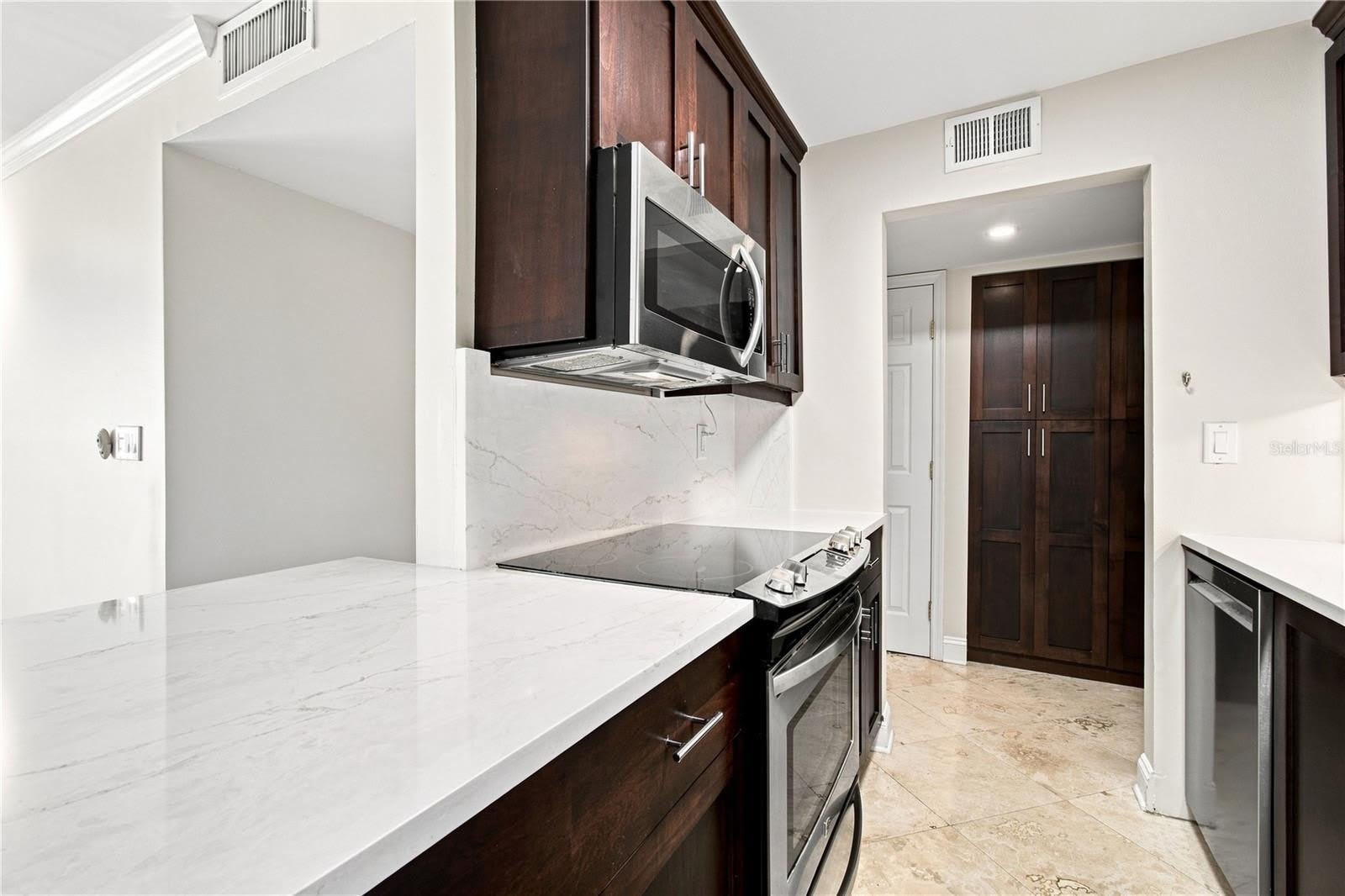 3325 BAYSHORE Boulevard – photo 4