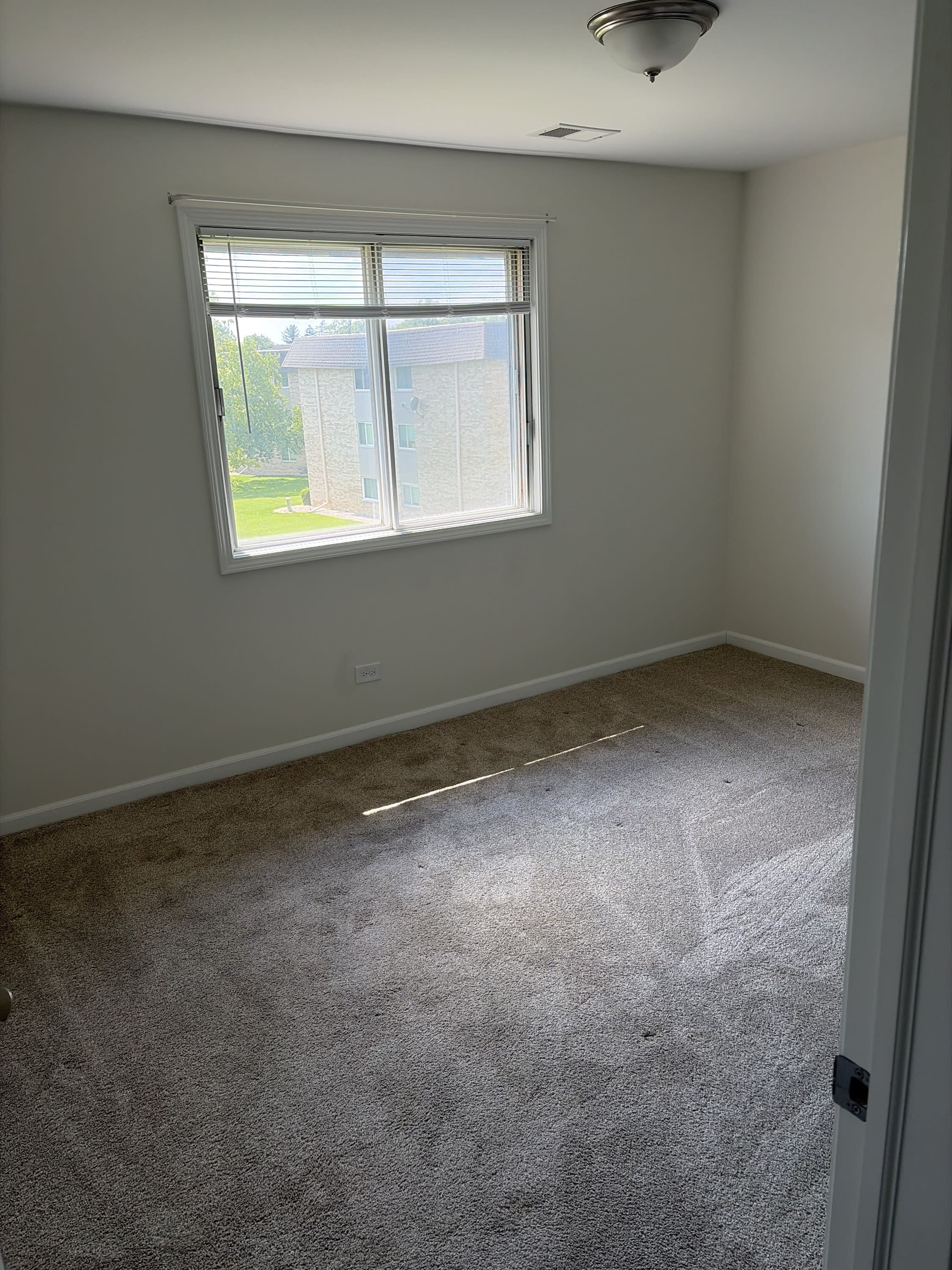 10712 Mary Lane – photo 4