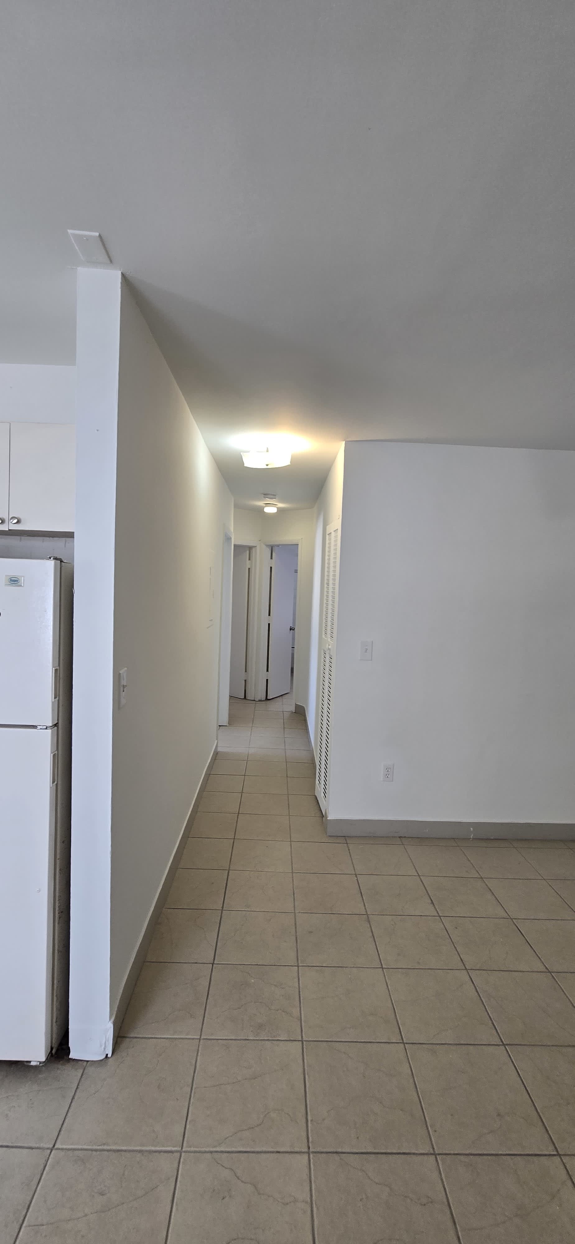 3120 Nw 22nd Ave – photo 4
