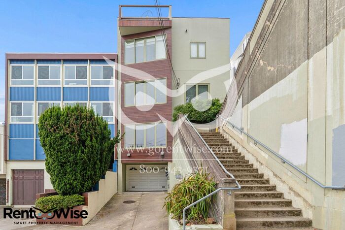 727 Moraga Street – photo 2