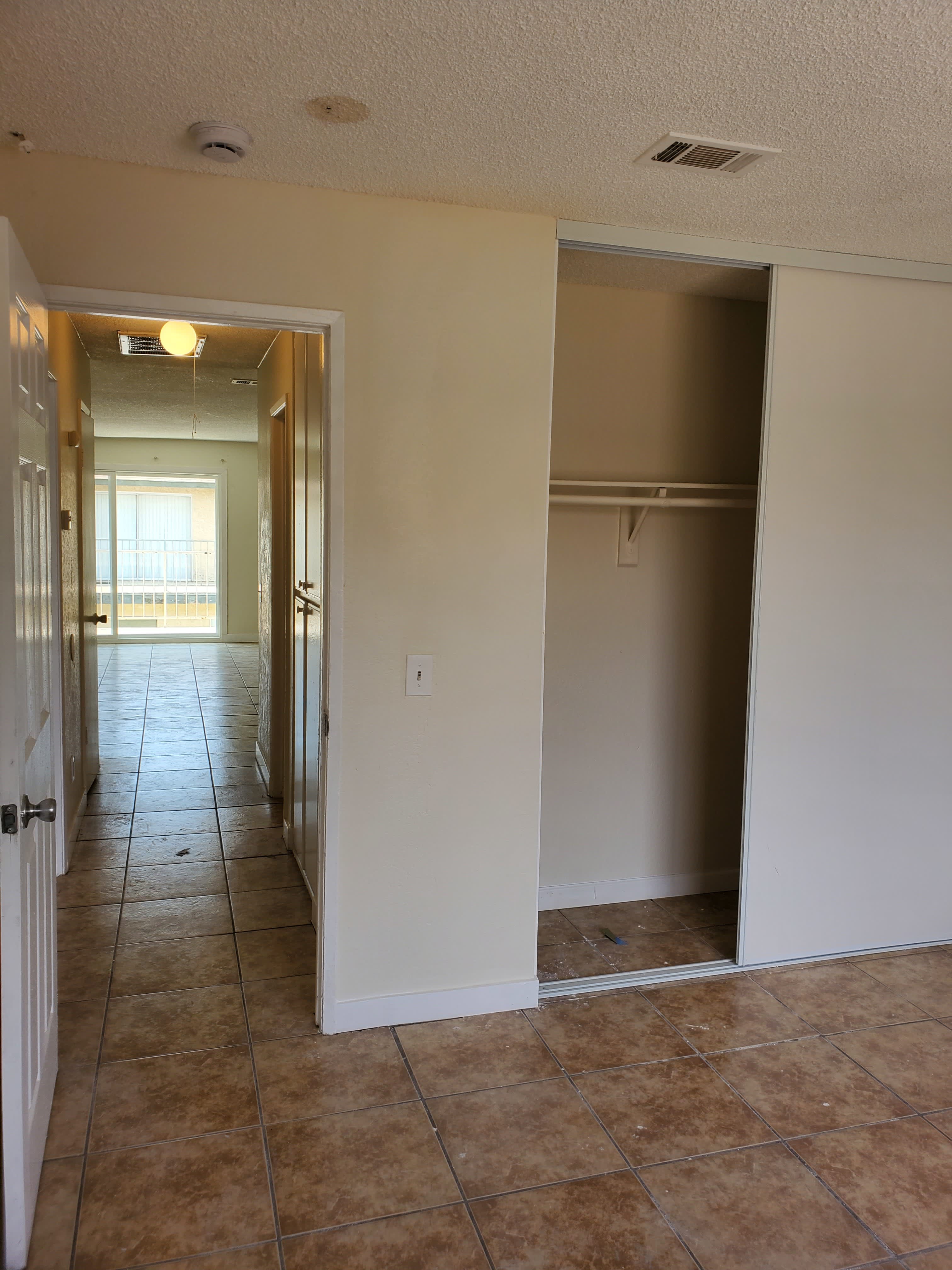 1116 Oxford Drive – photo 5