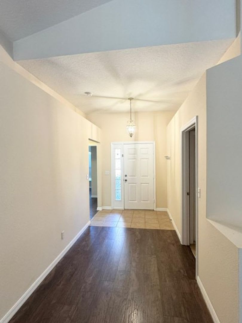 Cozy 4 2 Single Family Home In Beautiful Groveland – photo 3