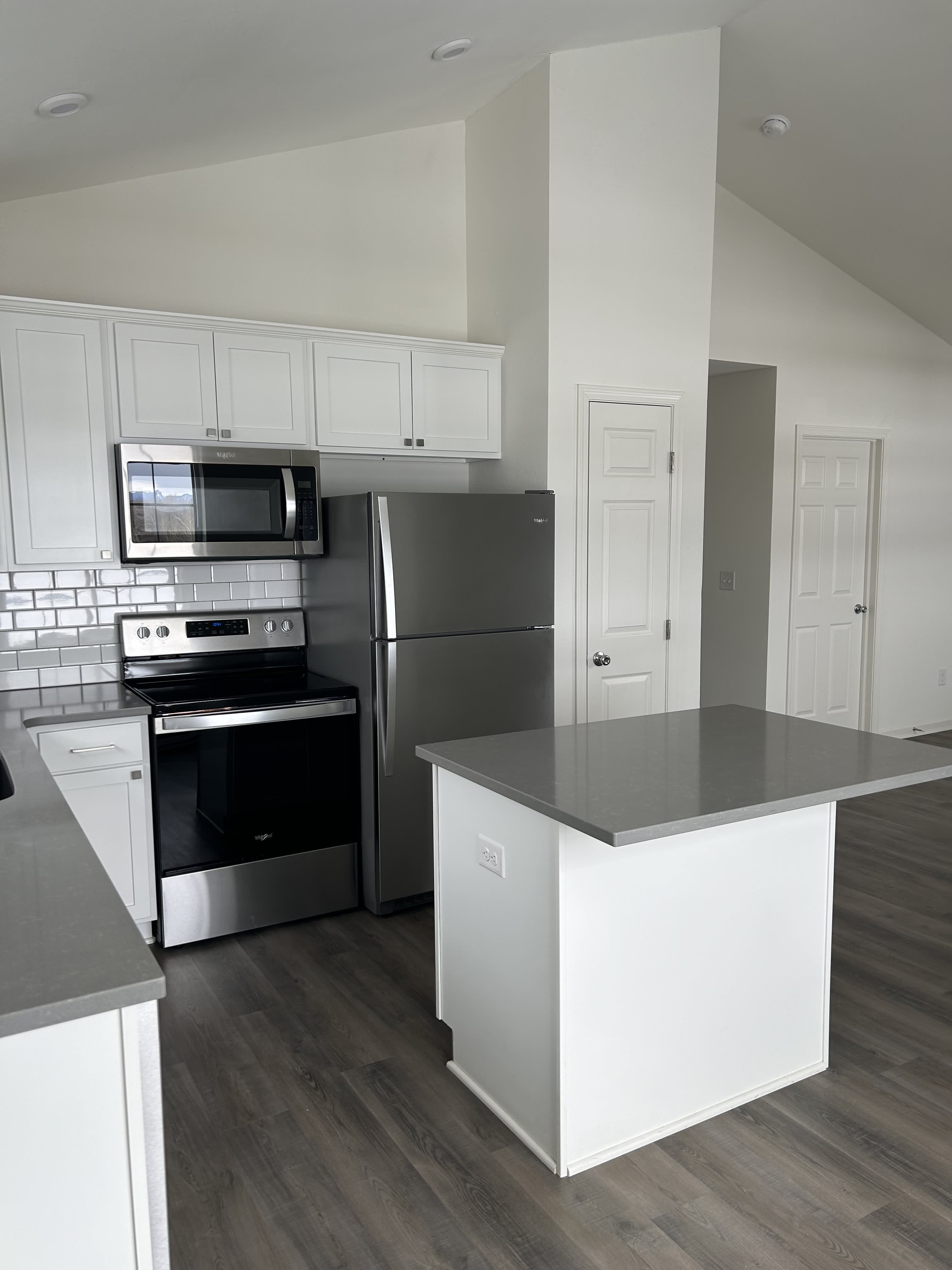 650 Centennial Mountain St Unit 660 – photo 2