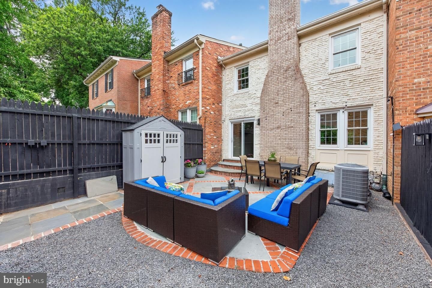 7426 HALLCREST DR – photo 4