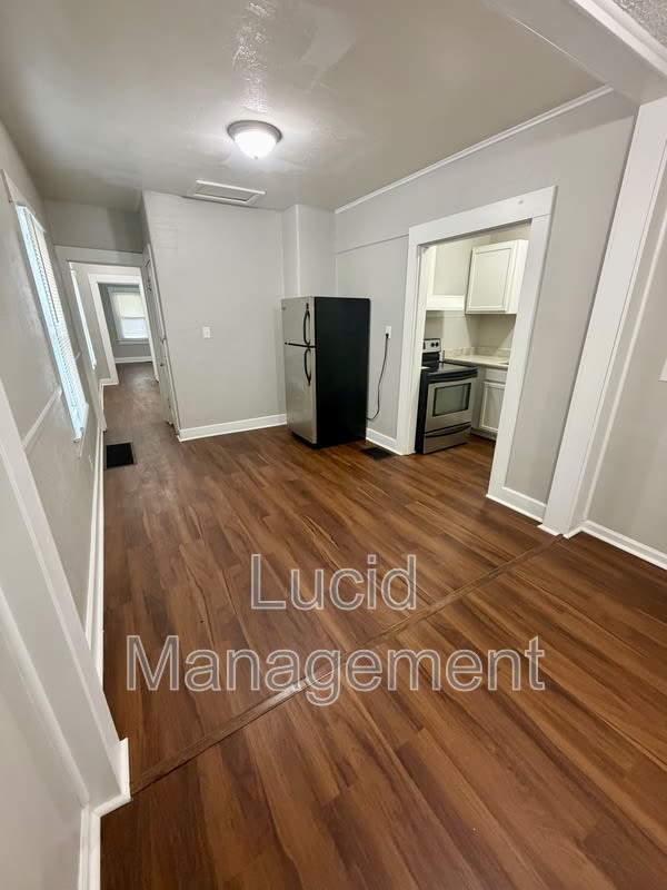 520 West Evelyn Avenue – photo 4